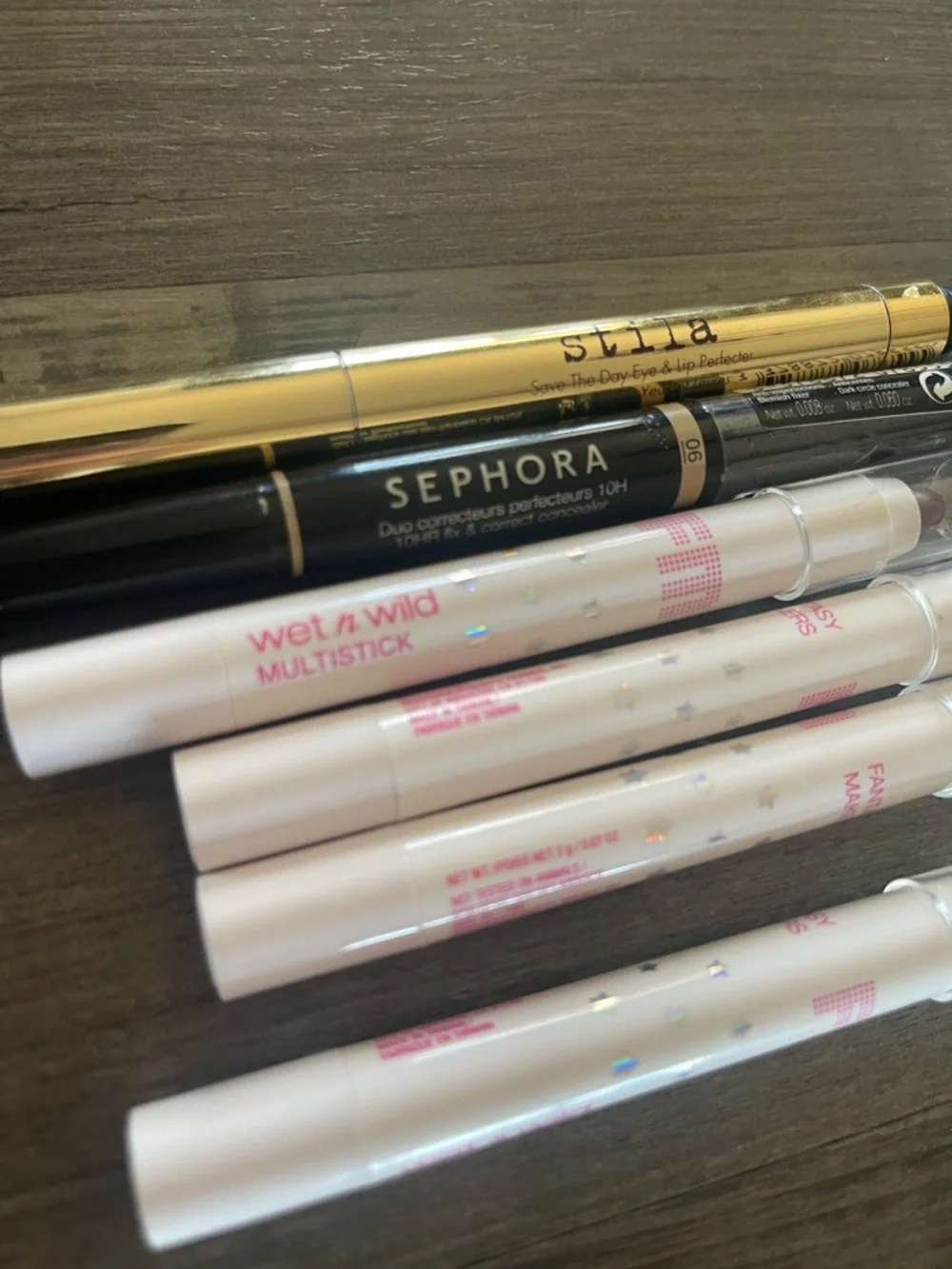 Makeup Bundle - Picture 5 of 8